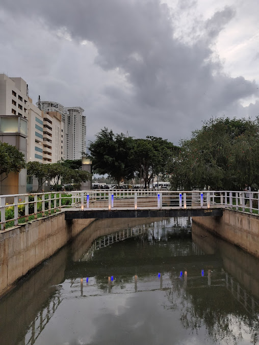 Google Maps image 21