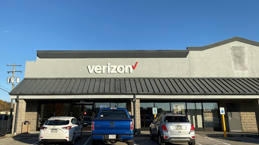 Cell Phone Store «Verizon», reviews and photos, 870 Rostraver Rd, Belle Vernon, PA 15012, USA