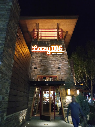 Shopping Mall «Villaggio Shopping Center», reviews and photos, 7959 N Blackstone Ave, Fresno, CA 93720, USA