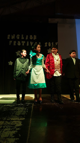 Comentarios y opiniones de Jesús el Maestro High School