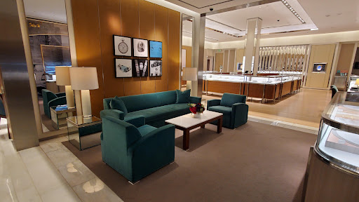 Jewelry Store «Tiffany & Co.», reviews and photos, 9700 Collins Ave, Bal Harbour, FL 33154, USA