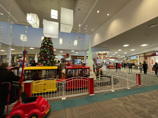 Shopping Mall «Apple Blossom Mall», reviews and photos, 1850 Apple Blossom Dr, Winchester, VA 22601, USA