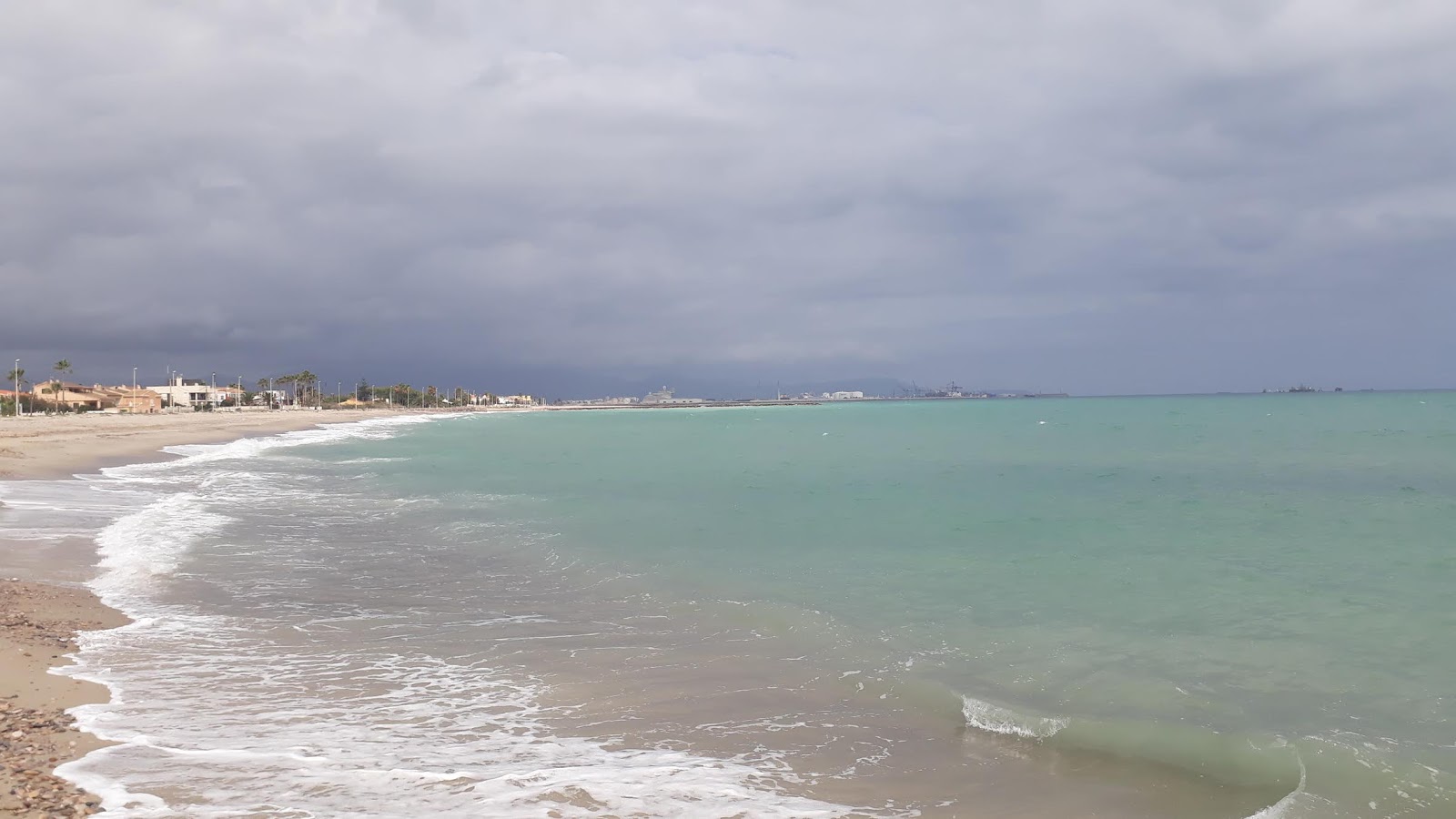 Foto di Playa de la Torre area servizi
