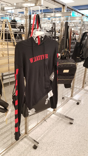 Clothing Store «Ross Dress for Less», reviews and photos, 200 Hamilton Commons, Mays Landing, NJ 08330, USA