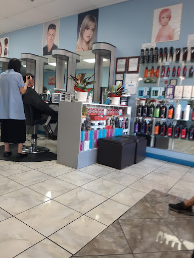 Nail Salon «Pro Cut Salon», reviews and photos, 1861 E Gibson Rd # C, Woodland, CA 95776, USA