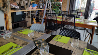 Atmosphère du Restaurant de tapas D'Aqui D'AILLEURS à Perpignan - n°6