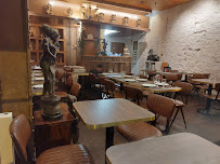 Atmosphère du Restaurant indien ARTI INDIEN (Depuis 1989) à Paris - n°4