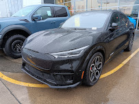 Quick Lane at Kendall Ford of Marysville - Photo 4 - Car repair in Marysville, WA, Marysville