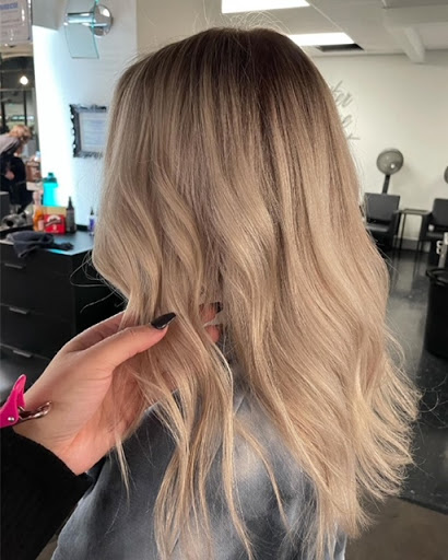 Beauty Salon «True Blue Salon», reviews and photos, 2817 West End Ave #109, Nashville, TN 37203, USA