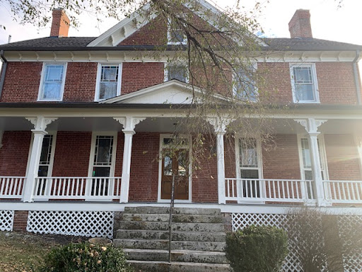 House painters in Charlottesville - Piedmont Paint & Finish