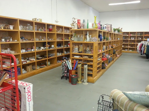 Thrift Store «Family Thrift Store», reviews and photos, 2699 N State Rd 7, Lauderdale Lakes, FL 33313, USA