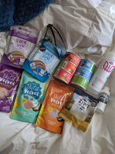 Pet Supply Store «Pet Life | Supplies, Services & Knowledge», reviews and photos, 93 Main St, Stoneham, MA 02180, USA