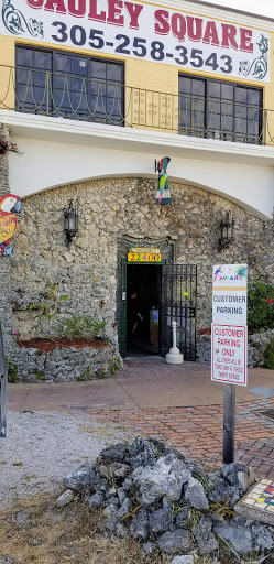 Bird Shop «The Aviary at Cauley Square», reviews and photos, 22400 Old Dixie Hwy, Miami, FL 33170, USA