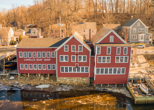 Lowell's Boat Shop