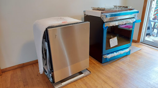 Appliance Store «Top Line Appliance Center», reviews and photos, 150 W 1st Ave, Roselle, NJ 07203, USA