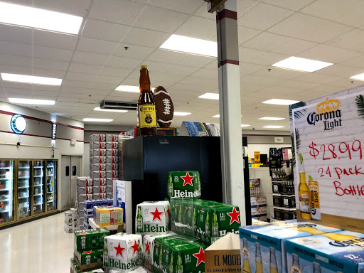 Liquor Store «MGM Liquor Warehouse», reviews and photos, 495 17th Ave N, Hopkins, MN 55305, USA