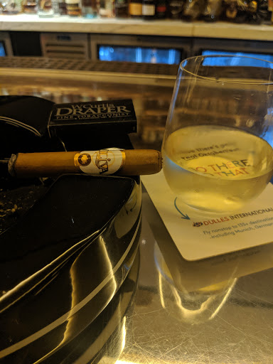 Lounge «Civil Cigar Lounge», reviews and photos, 5335 Wisconsin Ave NW, Washington, DC 20015, USA