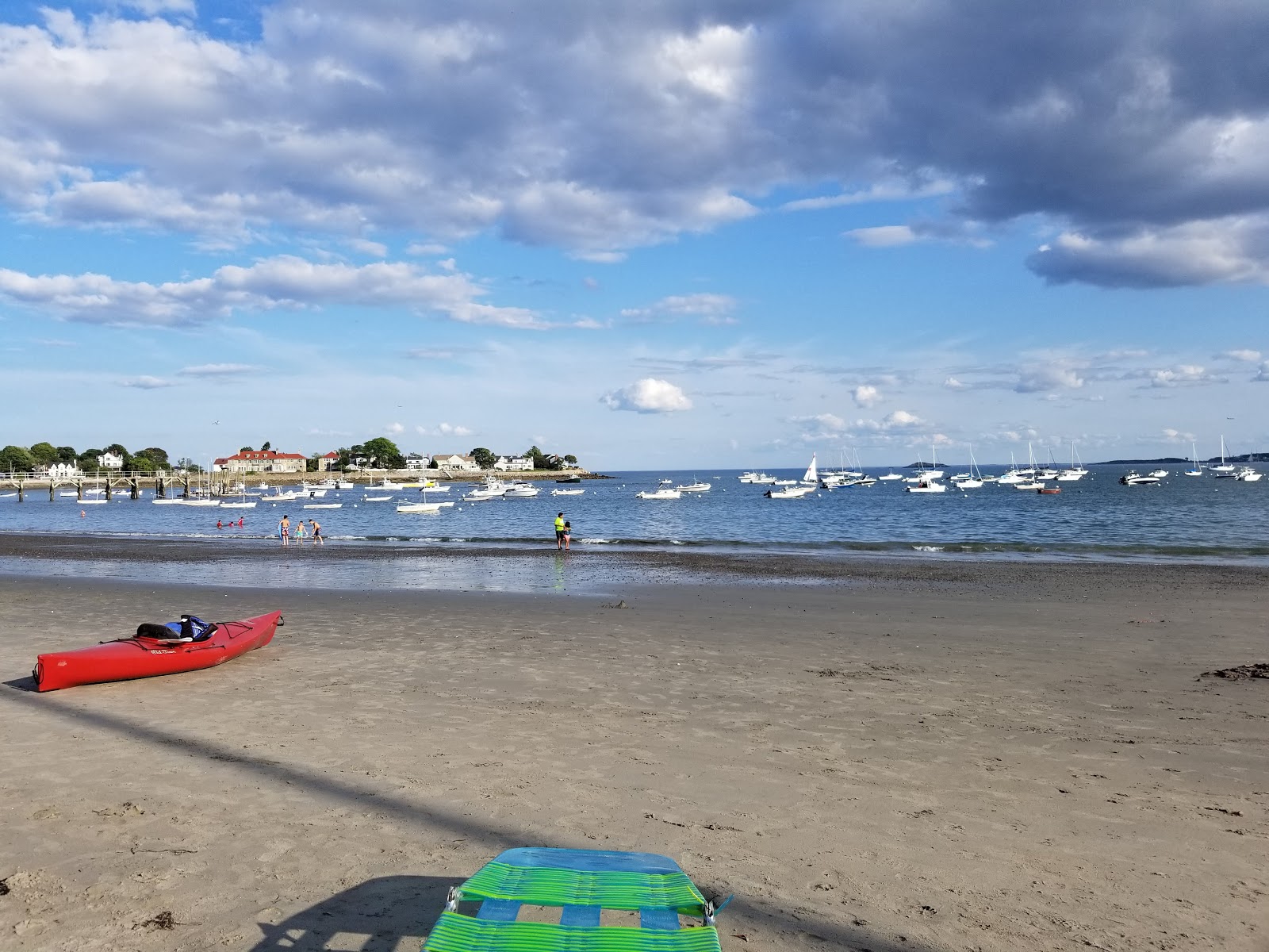 Foto de Fishermans beach com areia brilhante superfície