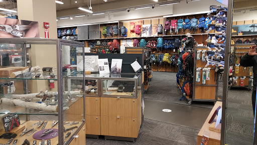 Camping Store «REI», reviews and photos, 49 Fitzgerald Street, Yonkers, NY 10710, USA