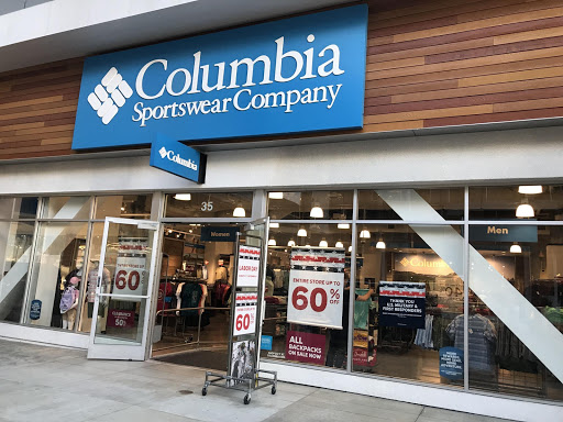 Columbia Sportswear Outlet at The Pike Outlets, 35 Bay St, Long Beach, CA 90802, USA, 