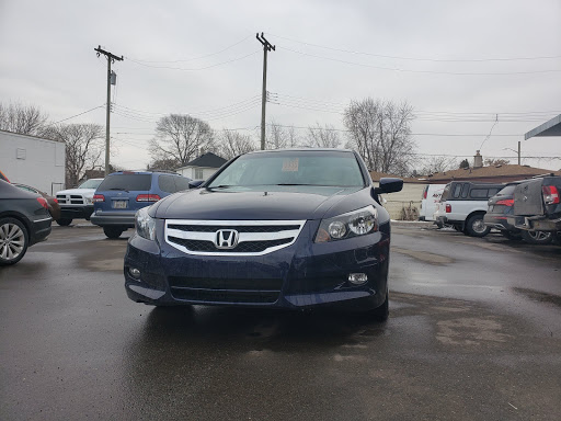 Auto Body Shop «B & K Collision of Melvindale», reviews and photos, 2521 Oakwood, Melvindale, MI 48122, USA