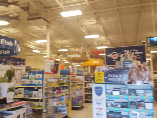 Pet Supply Store «PetSmart», reviews and photos, 4230 Pueblo Fwy, Pueblo, CO 81008, USA