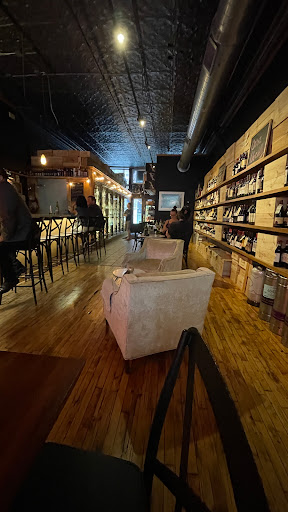 Wine Store «Printers Row Wine Shop», reviews and photos, 719 S Dearborn St, Chicago, IL 60605, USA