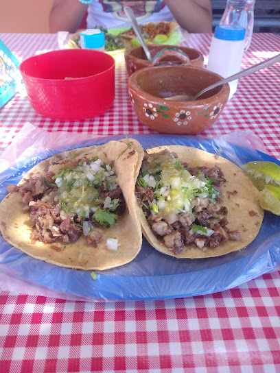 Tacos el Padrino - Michoacán Zinapáro-Villa morelos 374, La Loma, 58502 Puruándiro, Mich., Mexico