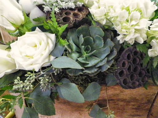 Florist «Briarwood Florist», reviews and photos, 307 N Madison Rd, Orange, VA 22960, USA