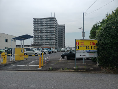 タイムズ牛久駅東口