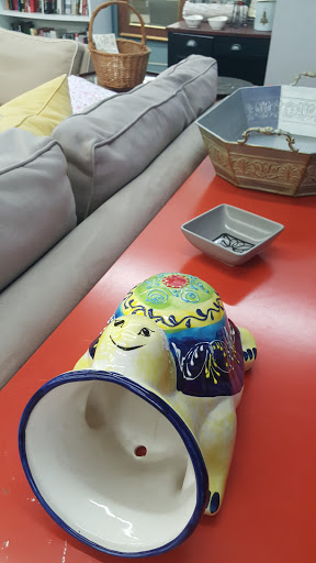 Thrift Store «Boomerangs Jamaica Plain», reviews and photos, 716 Centre St, Jamaica Plain, MA 02130, USA