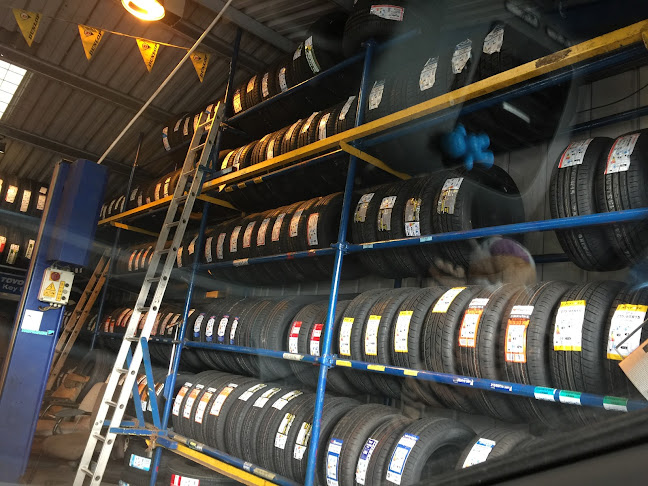 Reviews of Cardiff Tyre Specialist in Cardiff - Tire shop