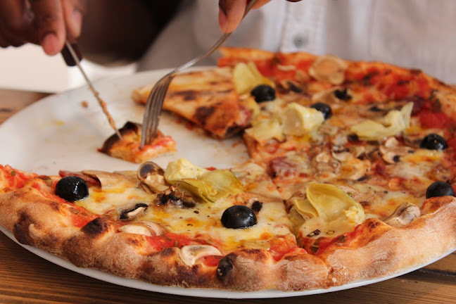 Reviews of Bournemouth Pizza Co in Bournemouth - Pizza