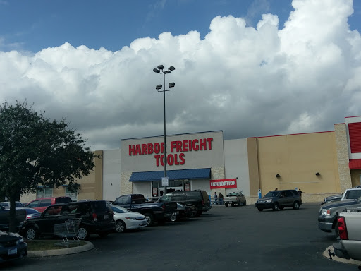 Hardware Store «Harbor Freight Tools», reviews and photos, 7555 NW Loop 410, San Antonio, TX 78245, USA