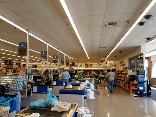 Grocery Store «Food Lion», reviews and photos, 5209 Plaza Dr, Hopewell, VA 23860, USA