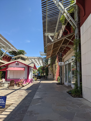 Furniture Store «Z Gallerie», reviews and photos, 15900 La Cantera Pkwy, San Antonio, TX 78256, USA