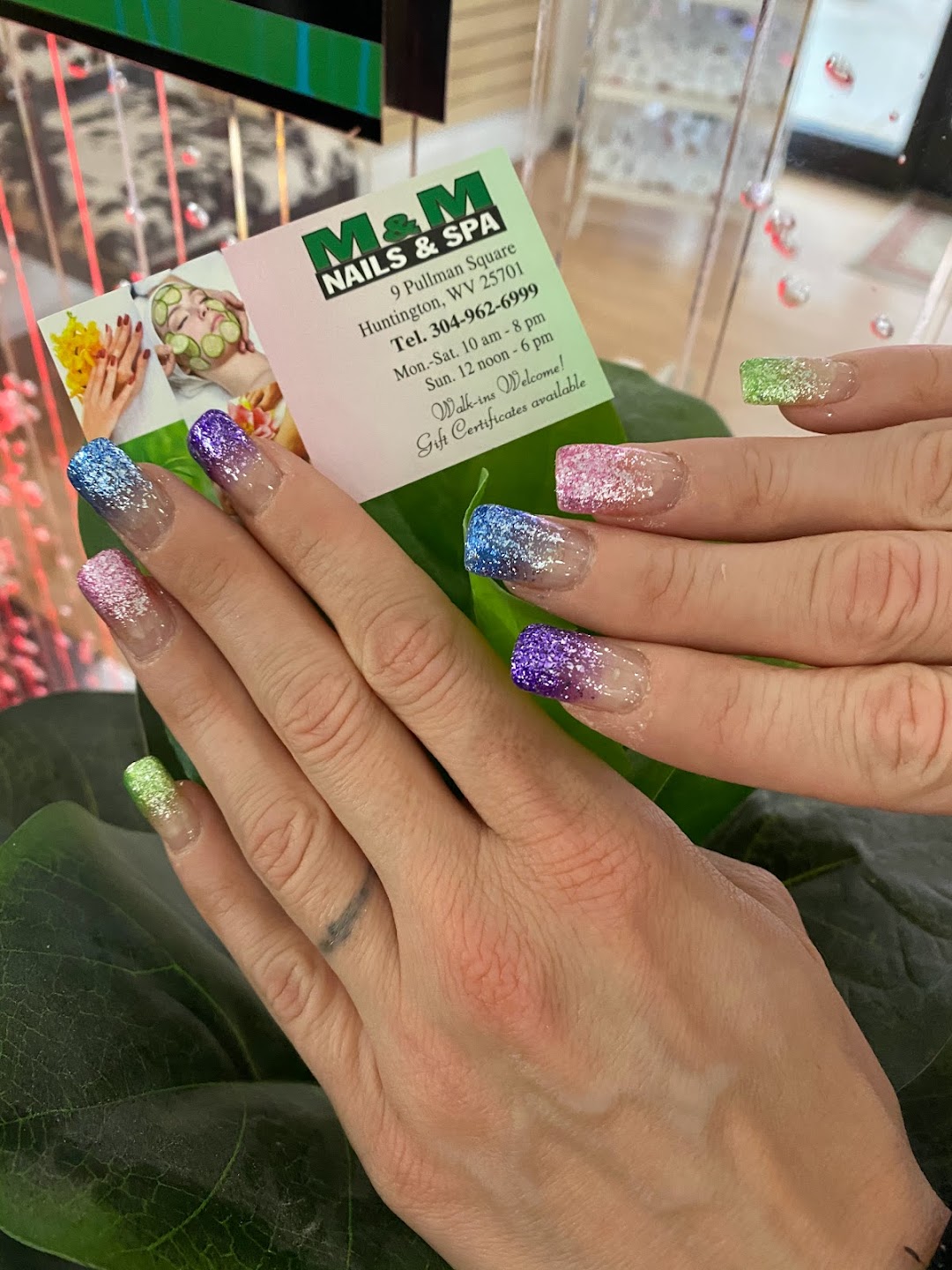 M & M nails and Spa