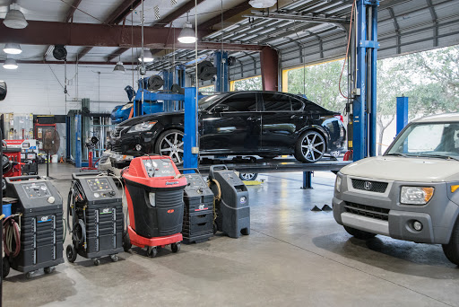 Auto Repair Shop «Tuffy Tire & Auto Service Center», reviews and photos, 5225 Red Bug Lake Rd, Winter Springs, FL 32708, USA