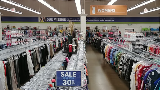 Thrift Store «Goodwill Silverdale», reviews and photos, 10001 Mickelberry Rd NW, Silverdale, WA 98383, USA