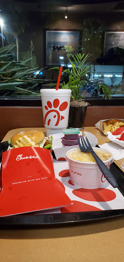 Fast Food Restaurant «Chick-fil-A», reviews and photos, 4752 Colonial Blvd, Fort Myers, FL 33966, USA