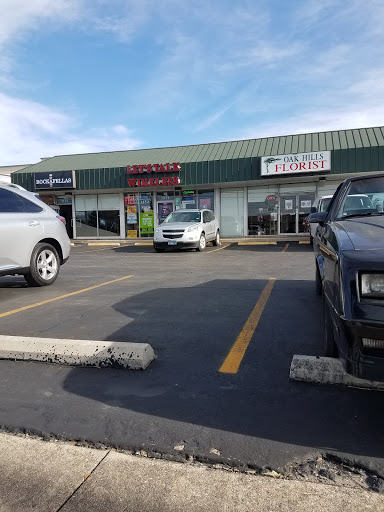 Florist «Oak Hills Florist», reviews and photos, 1729 Babcock Rd, San Antonio, TX 78229, USA