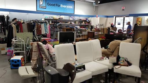 Thrift Store «Goodwill», reviews and photos, 557 N Azusa Ave, West Covina, CA 91791, USA