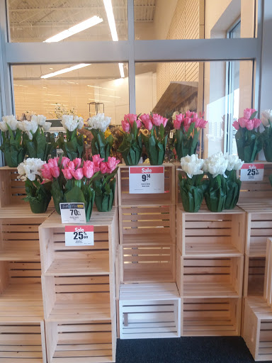 Fabric Store «Jo-Ann Fabrics and Crafts», reviews and photos, 533 Mall Ct, Lansing, MI 48912, USA