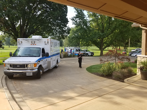 Country Club «Urbana Country Club», reviews and photos, 100 E Country Club Rd, Urbana, IL 61801, USA