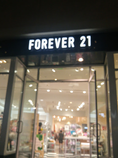 Clothing Store «Forever 21», reviews and photos, 757 Spectrum Center Dr, Irvine, CA 92618, USA