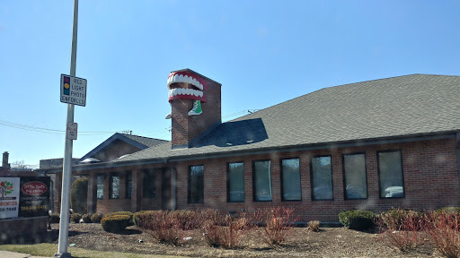 Movie Theater «AMC Classic Galewood Crossings 14», reviews and photos, 5530 W Homer St, Chicago, IL 60639, USA