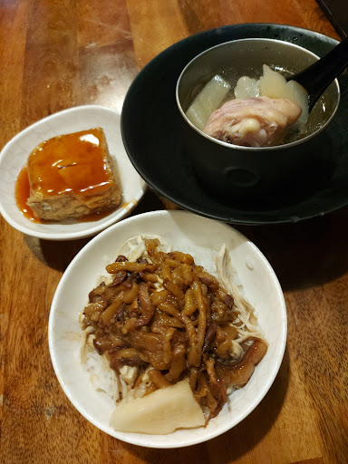 西門金鋒魯肉飯 的照片