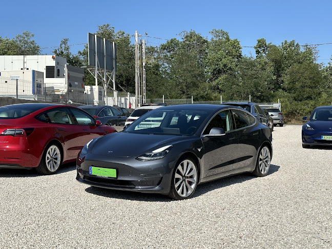 http://www.auto-galeria.hu/