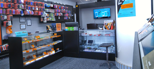 Cell Phone Store «Boost Mobile by Allied Communications Group LLC», reviews and photos, 4905 Allentown Rd, Suitland, MD 20746, USA