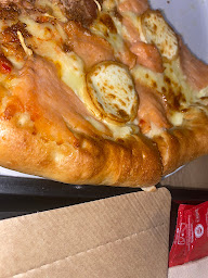 Photo n°24 de Pizza Hut Express Aéroville à Tremblay-en-France ()